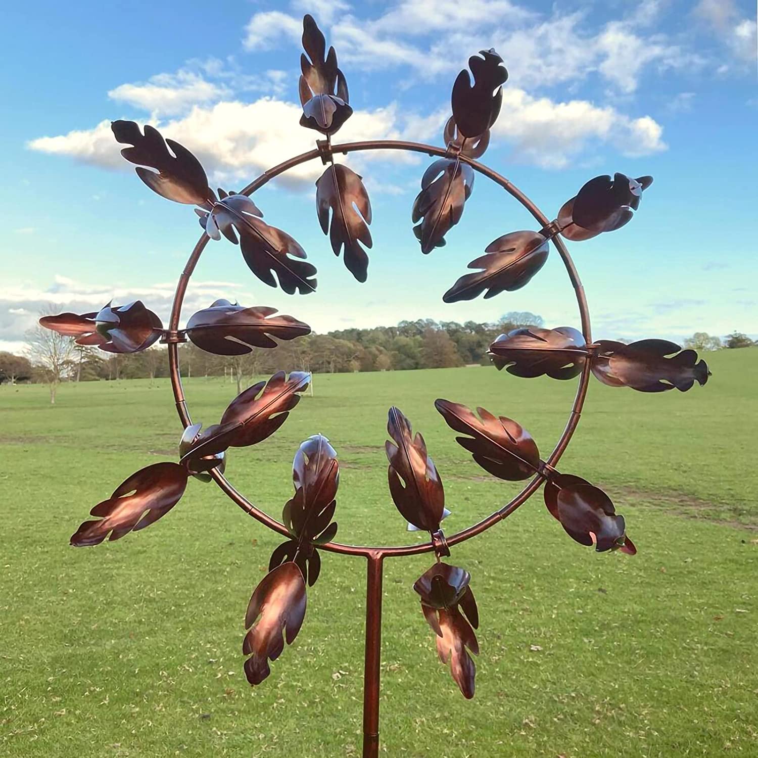 Molino de viento mágico de metal: Escultura de viento cinética para el jardín