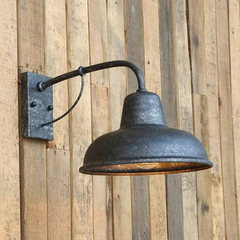 Antique Vintage Barn Light - TRENDVYO
