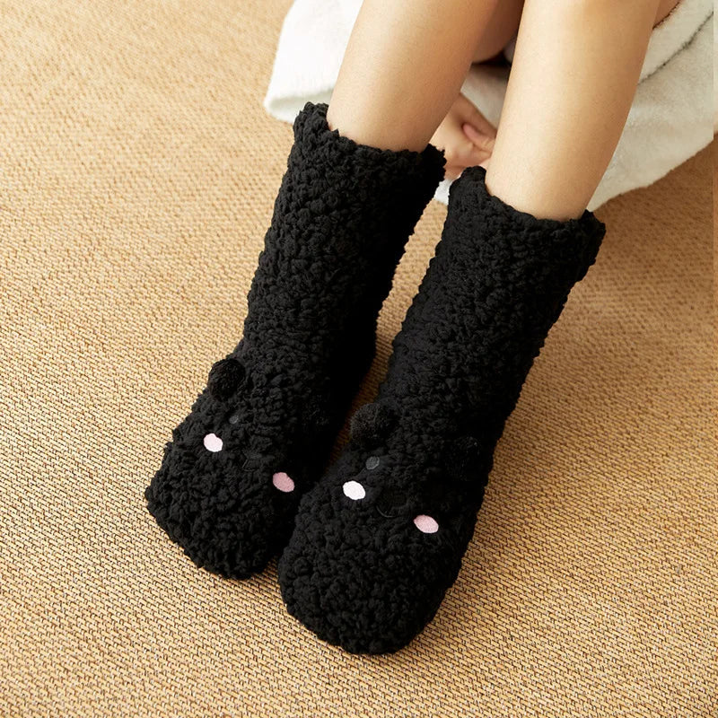 Calcetines cálidos de felpa de oso Kawaii