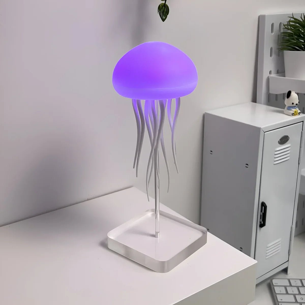 Dancing Jellyfish Lamp - TRENDVYO