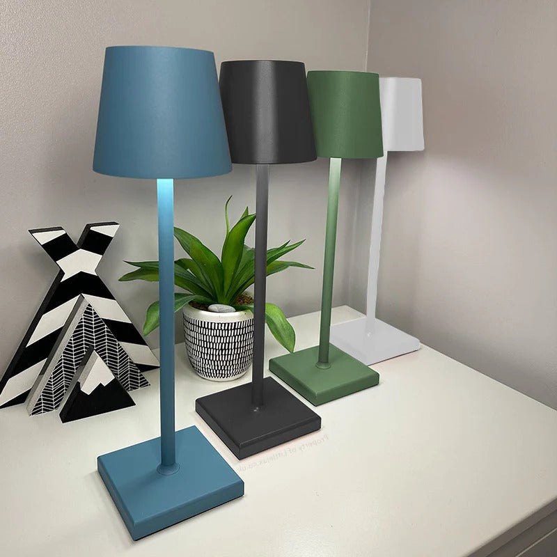 Lámpara de mesa moderna inalámbrica contemporánea