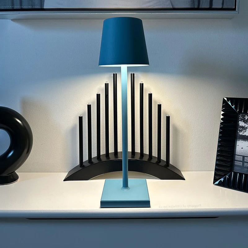 Lámpara de mesa moderna inalámbrica contemporánea
