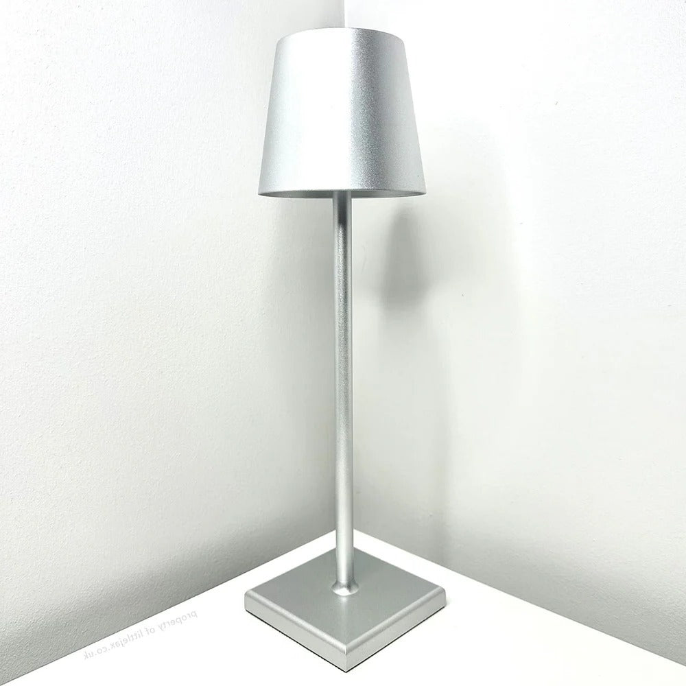 Lámpara de mesa moderna inalámbrica contemporánea