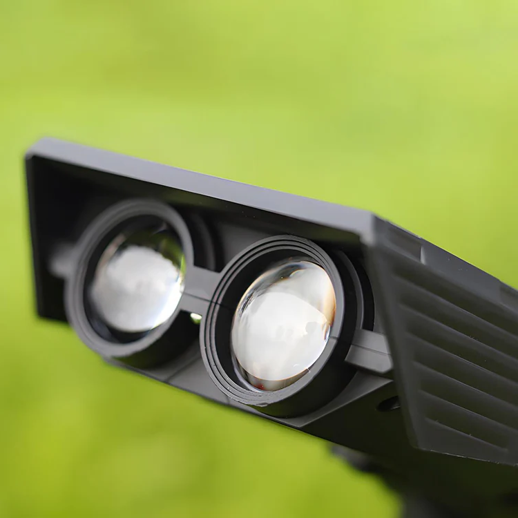 Foco solar LED impermeable con zoom múltiple para iluminación de paisajes RGB