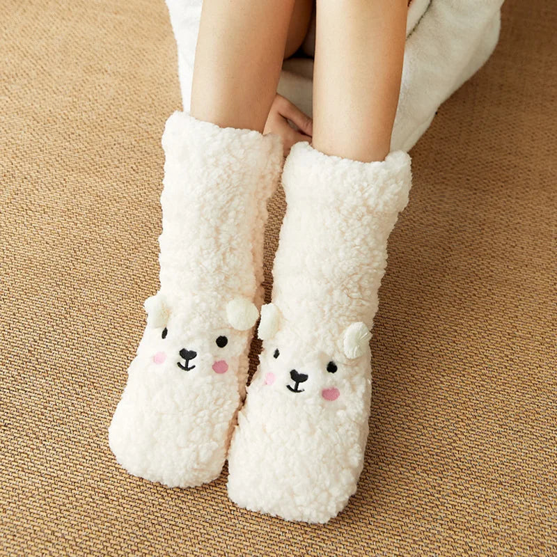 Calcetines cálidos de felpa de oso Kawaii
