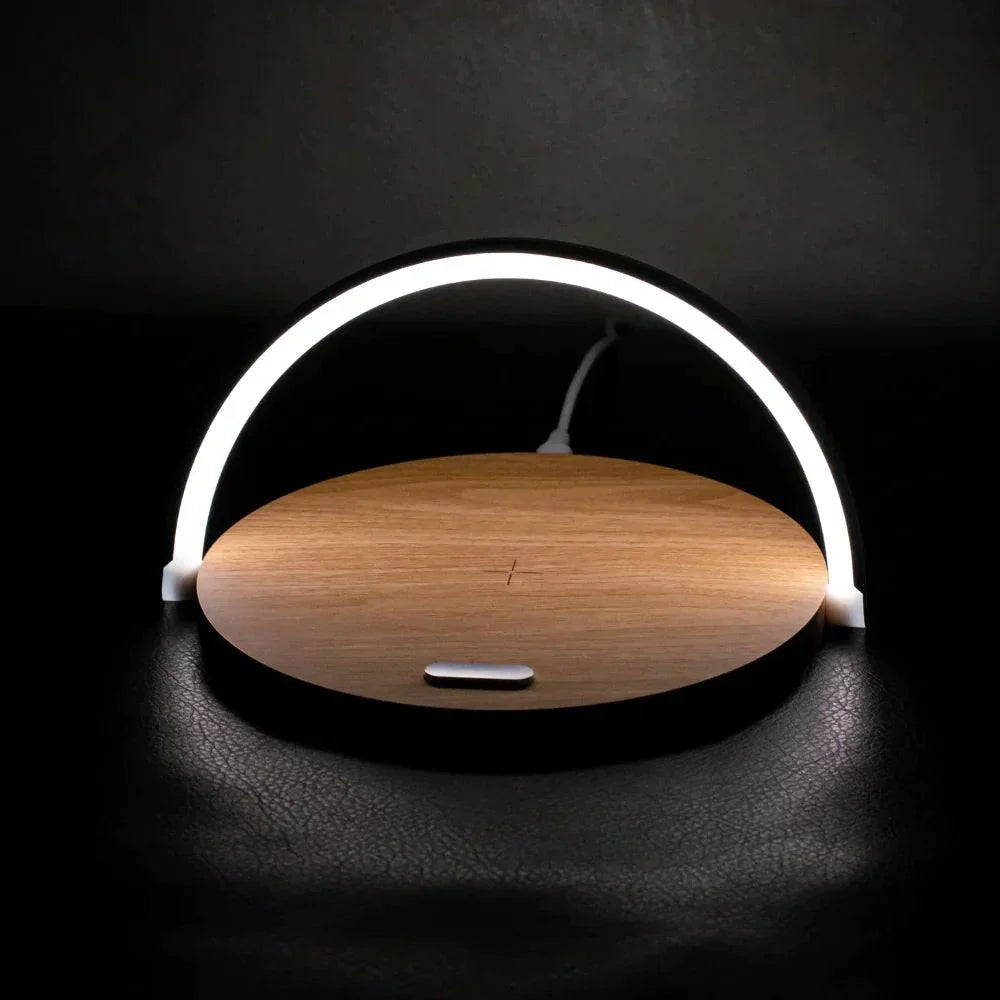 Wireless Charging Lamp for Stylish Lighting and Charging in One - TRENDVYO