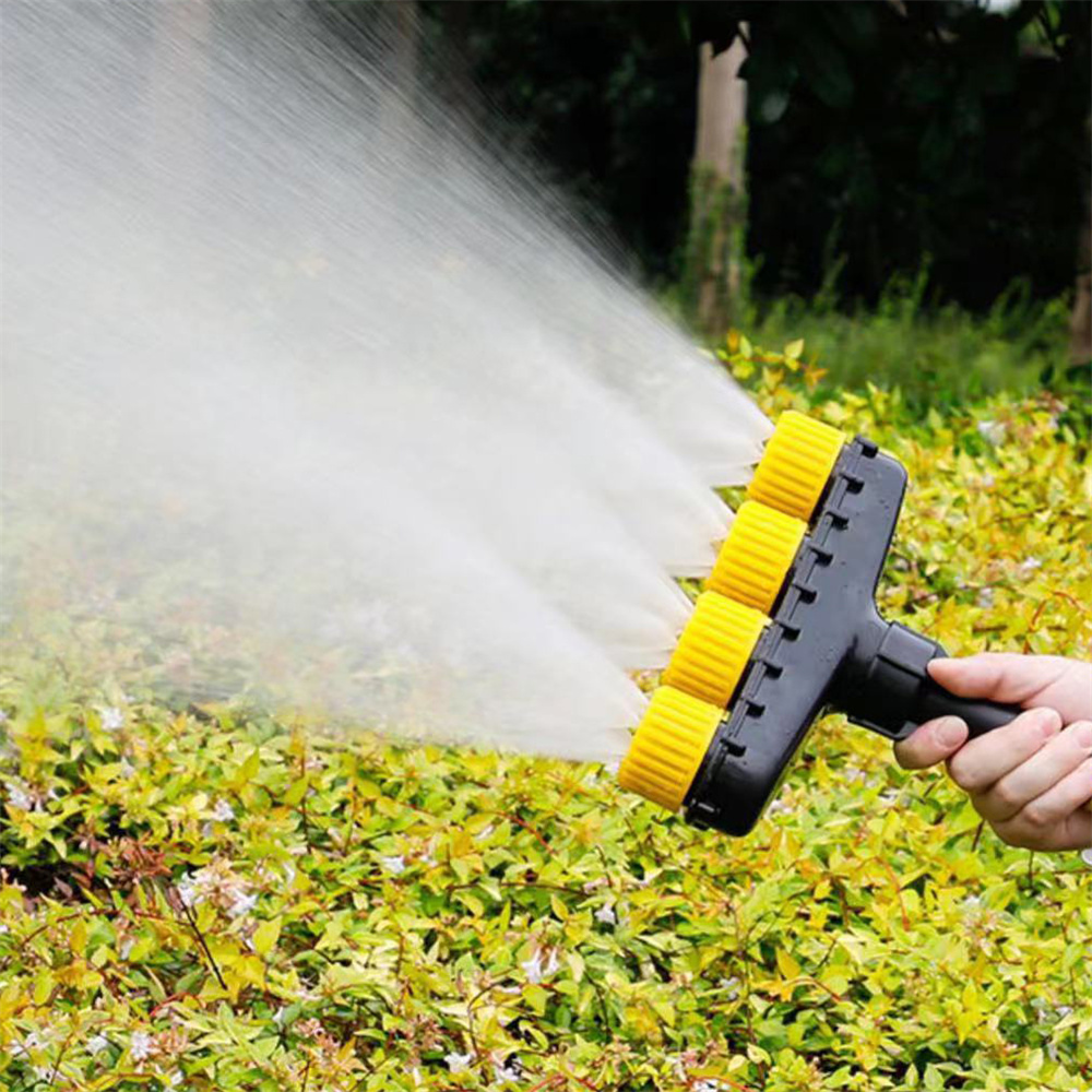 Potente boquilla pulverizadora multiusos para manguera de jardín