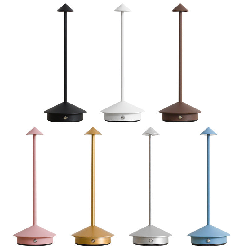 Lámpara de mesa LED inalámbrica con un diseño elegante