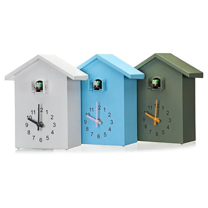 Cuckoo Clock with Decorative Design - TRENDVYO