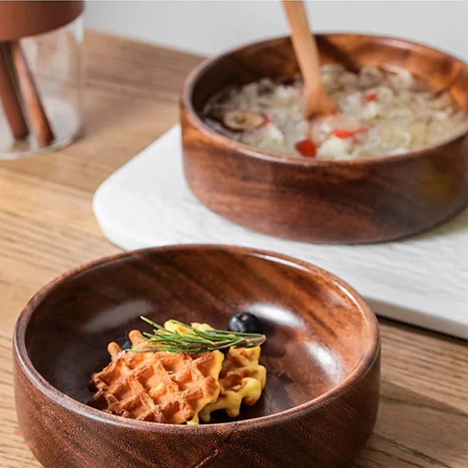 Cuencos de madera para comida