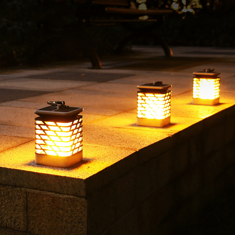 Solar LED Garden Lantern - TRENDVYO