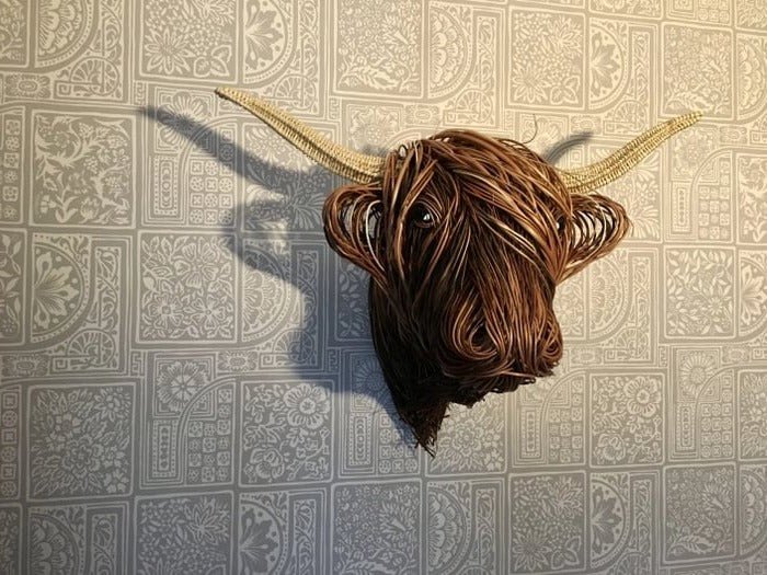 Wall-Mounted Cow Sculpture - TRENDVYO